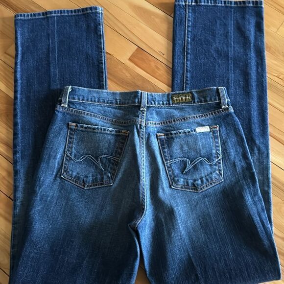 David Kahn Jeanswear medium wash 5-pocket bootcut jeans. Size 10. - Picture 4 of 6